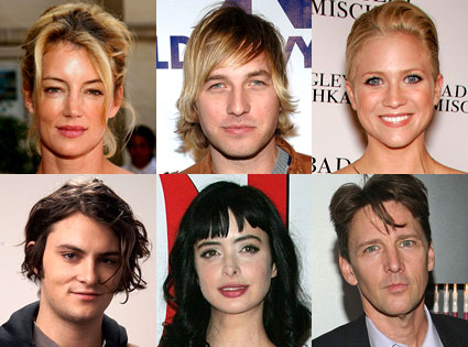 Cynthia Watros, Ryan Hansen, Brittany Snow, Shiloh Fernandez, Krysten Ritter, Andrew McCarthy Cynthia Watros, Ryan Hansen, Brittany Snow, Shiloh Fernandez, Krysten Ritter, Andrew McCarthy